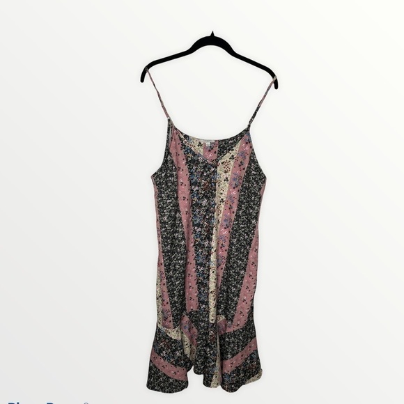 UMGEE Patchwork Floral Ruffle Hem Mini Dress - Picture 1 of 5